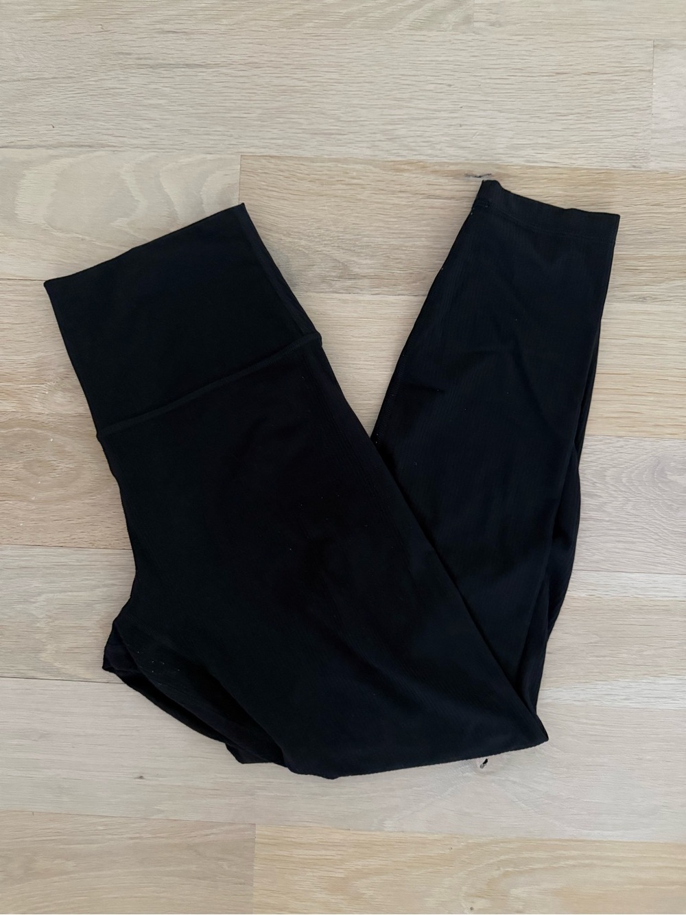 Lululemon Black Ribbed High-Waist Leggings 25”